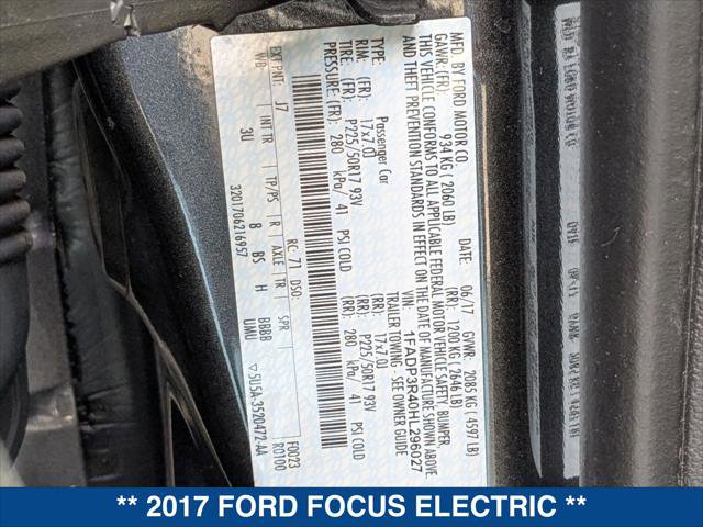 Used 2017 Ford Focus Electric Hatchback image 24