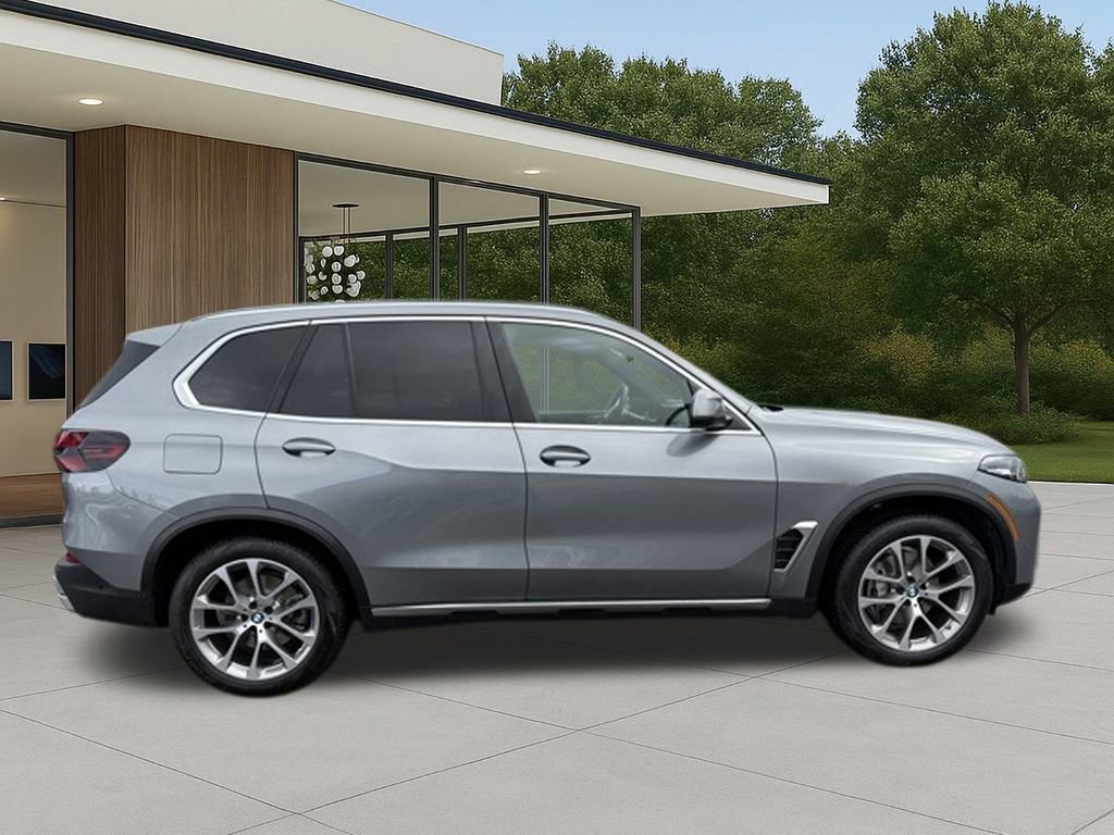 Certified 2024 BMW X5 xDrive40i w/ Parking Assistance Package image 7
