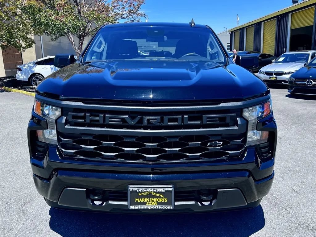Used 2023 Chevrolet Silverado 1500 Custom w/ LPO, Dark Essentials Package RWD image 2