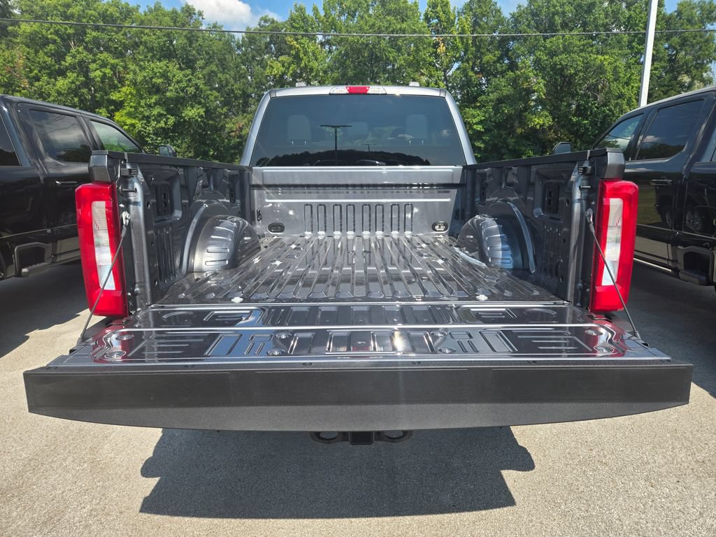 New 2027 Ford F250 XLT AWD/4WD image 5