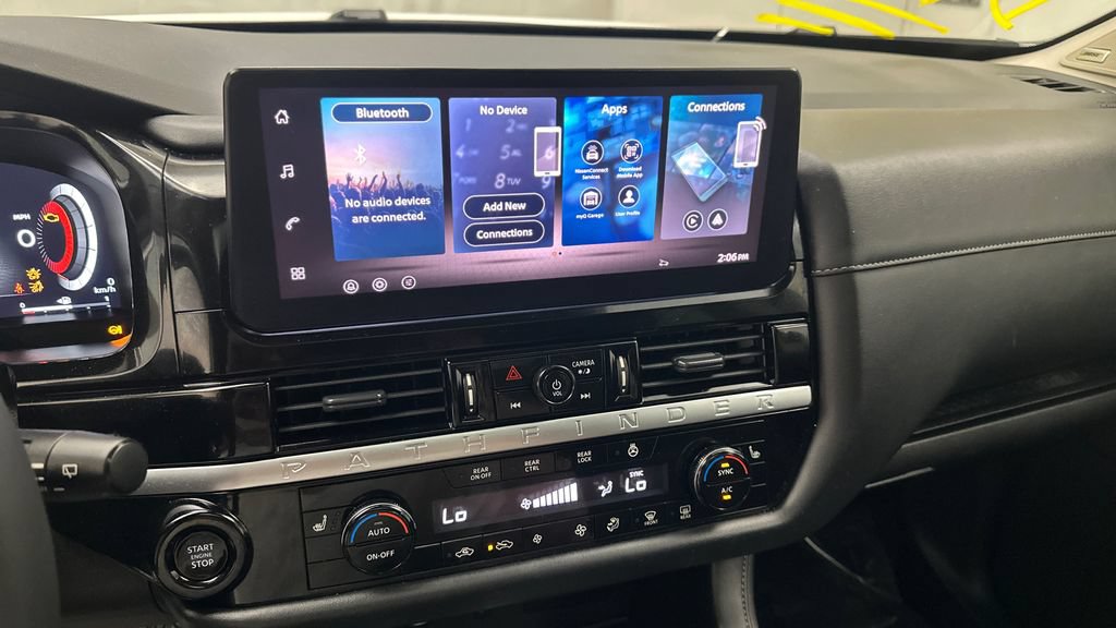 New 2026 Nissan Pathfinder SL w/ SL Premium Package AWD/4WD image 12