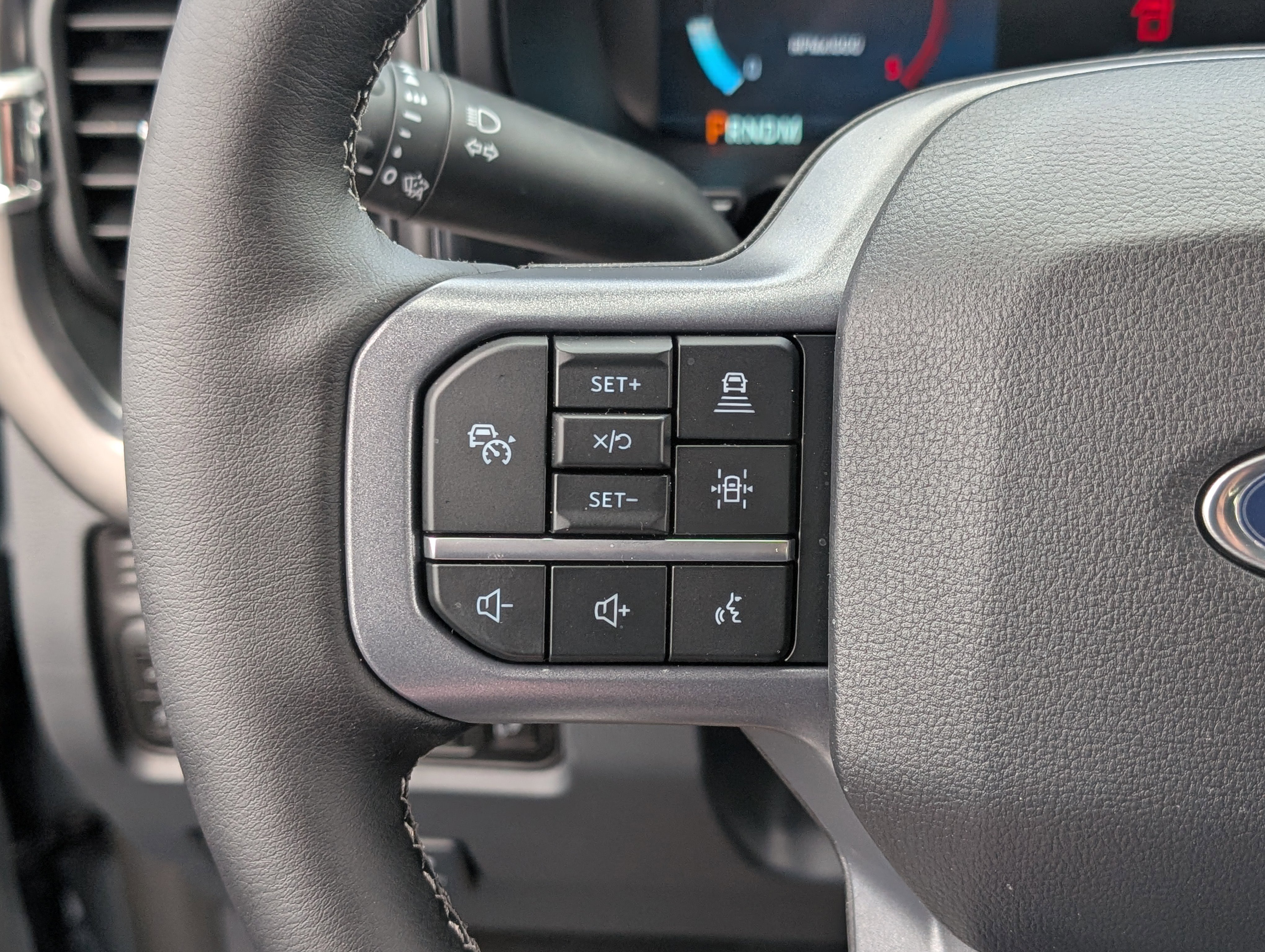 New 2026 Ford F250 Lariat w/ Black Appearance Package image 21