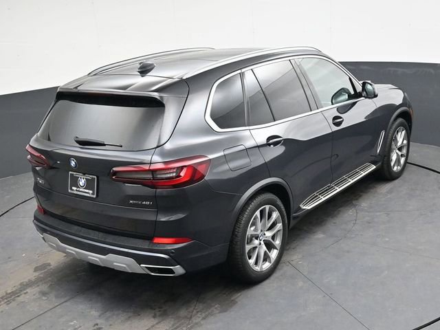 Used 2021 BMW X5 xDrive40i w/ Premium Package 2 image 22