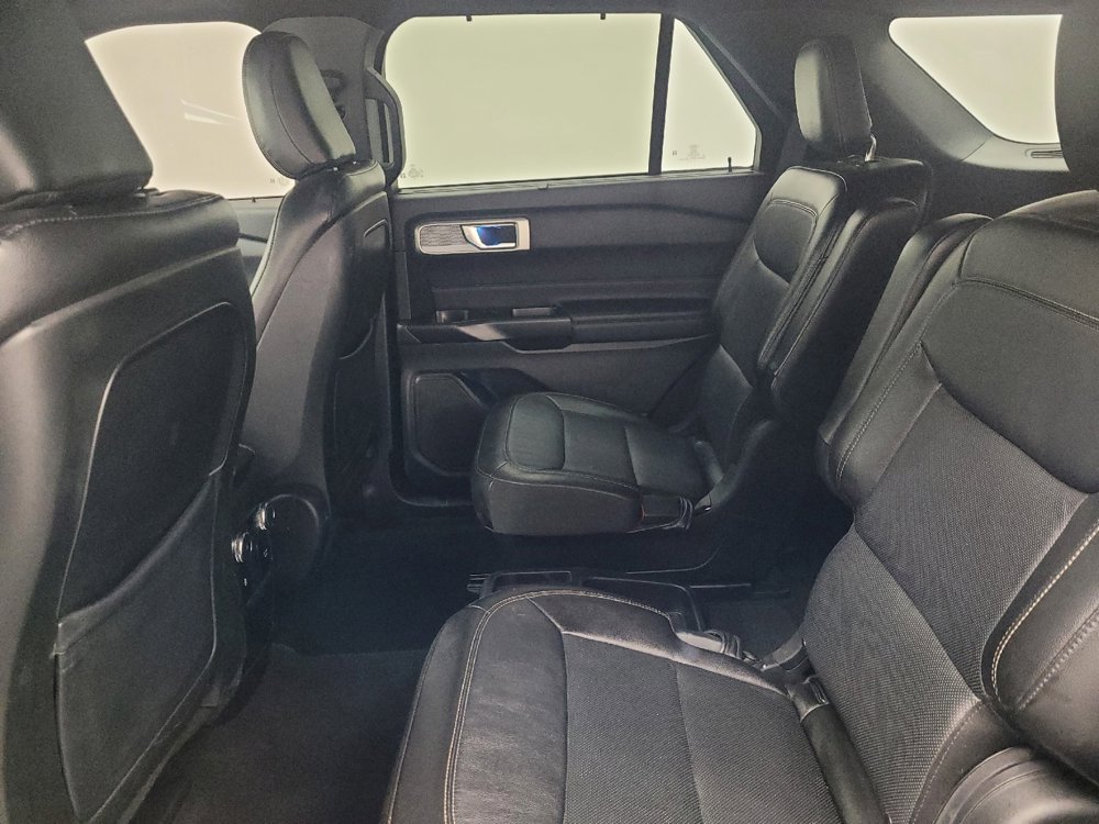 Used 2020 Ford Explorer Limited RWD image 18