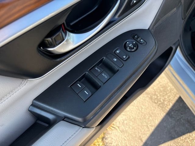 Certified 2019 Honda CR-V Touring image 11