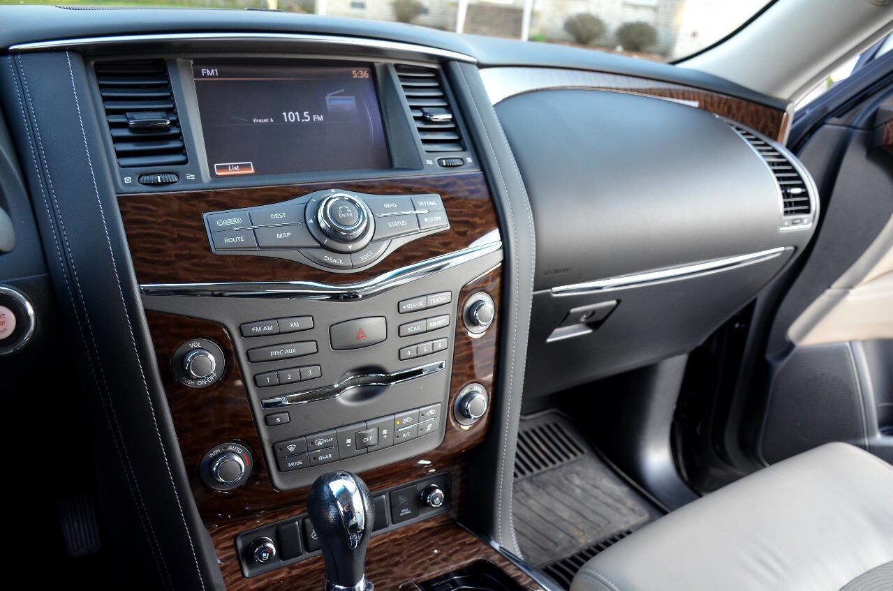 Used 2017 Nissan Armada Platinum w/ Captain Seat Package image 31