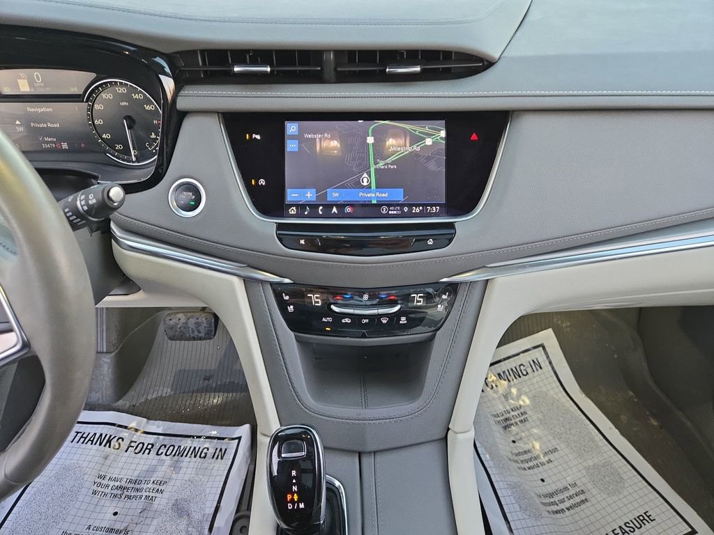 Certified 2023 Cadillac XT5 Premium Luxury w/ LPO, Floor Liner Package image 14