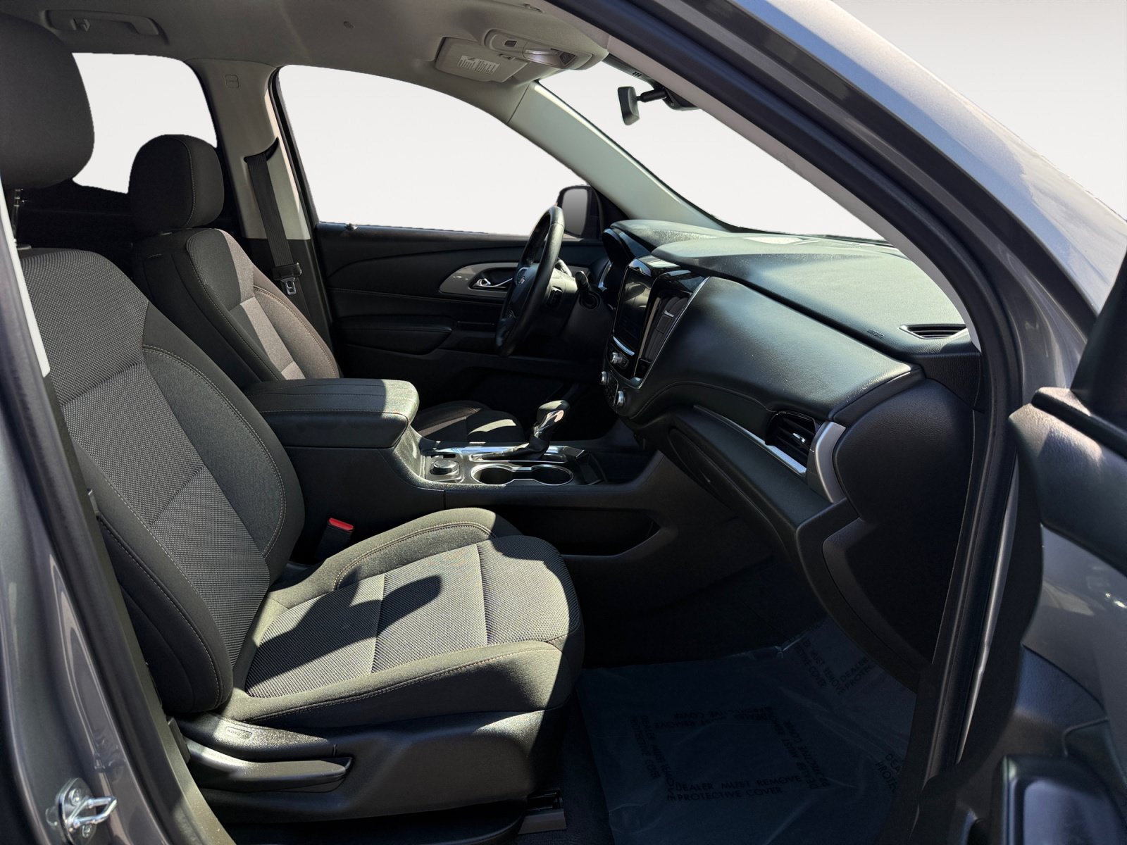 Used 2021 Chevrolet Traverse LT FWD image 19
