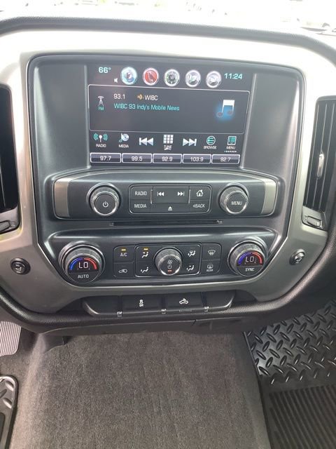 Used 2018 Chevrolet Silverado 1500 LT w/ LT Eassist Package image 32