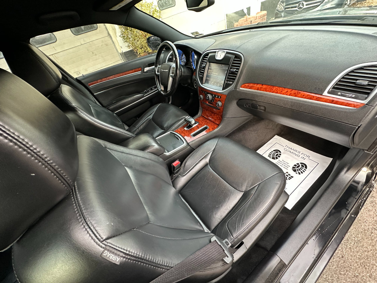 Used 2014 Chrysler 300 RWD image 42