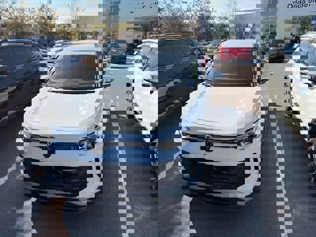 Used 2025 Volkswagen Tiguan S image 13