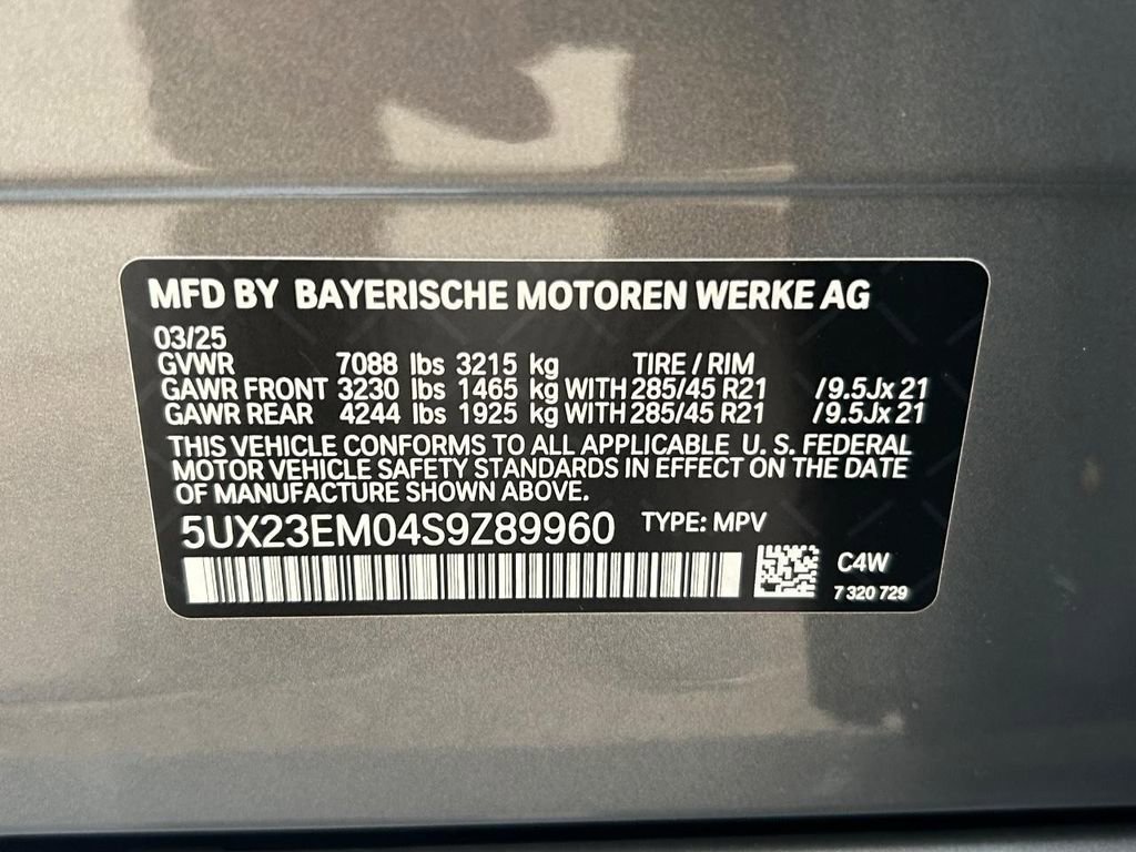 New 2025 BMW X7 xDrive40i image 17