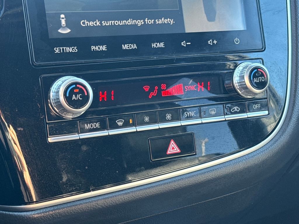 Used 2021 Mitsubishi Outlander GT image 26