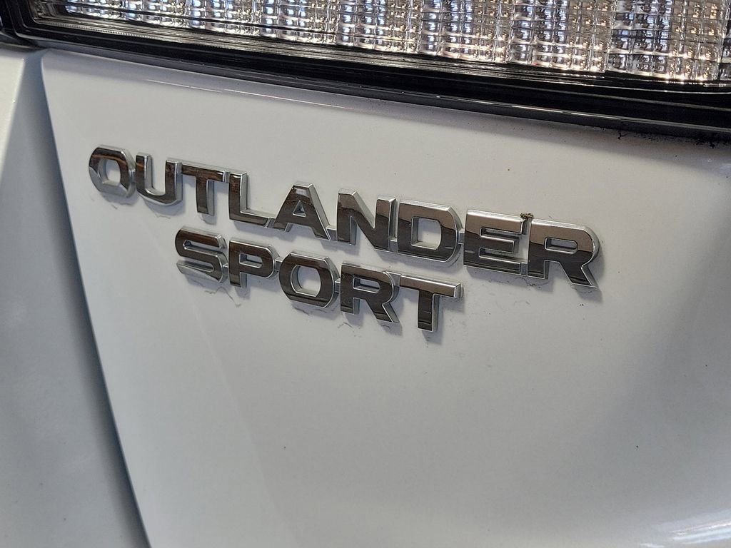 Used 2020 Mitsubishi Outlander Sport SE image 8