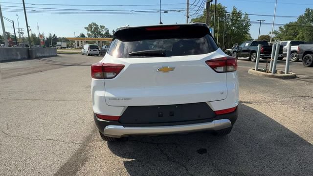 Used 2024 Chevrolet TrailBlazer LT w/ LT Cold Weather Package FWD image 7