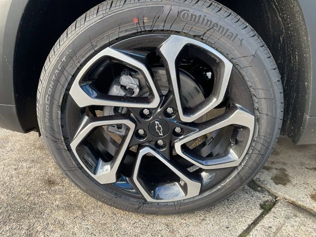 New 2026 Chevrolet Trax RS w/ Driver Confidence Package image 11