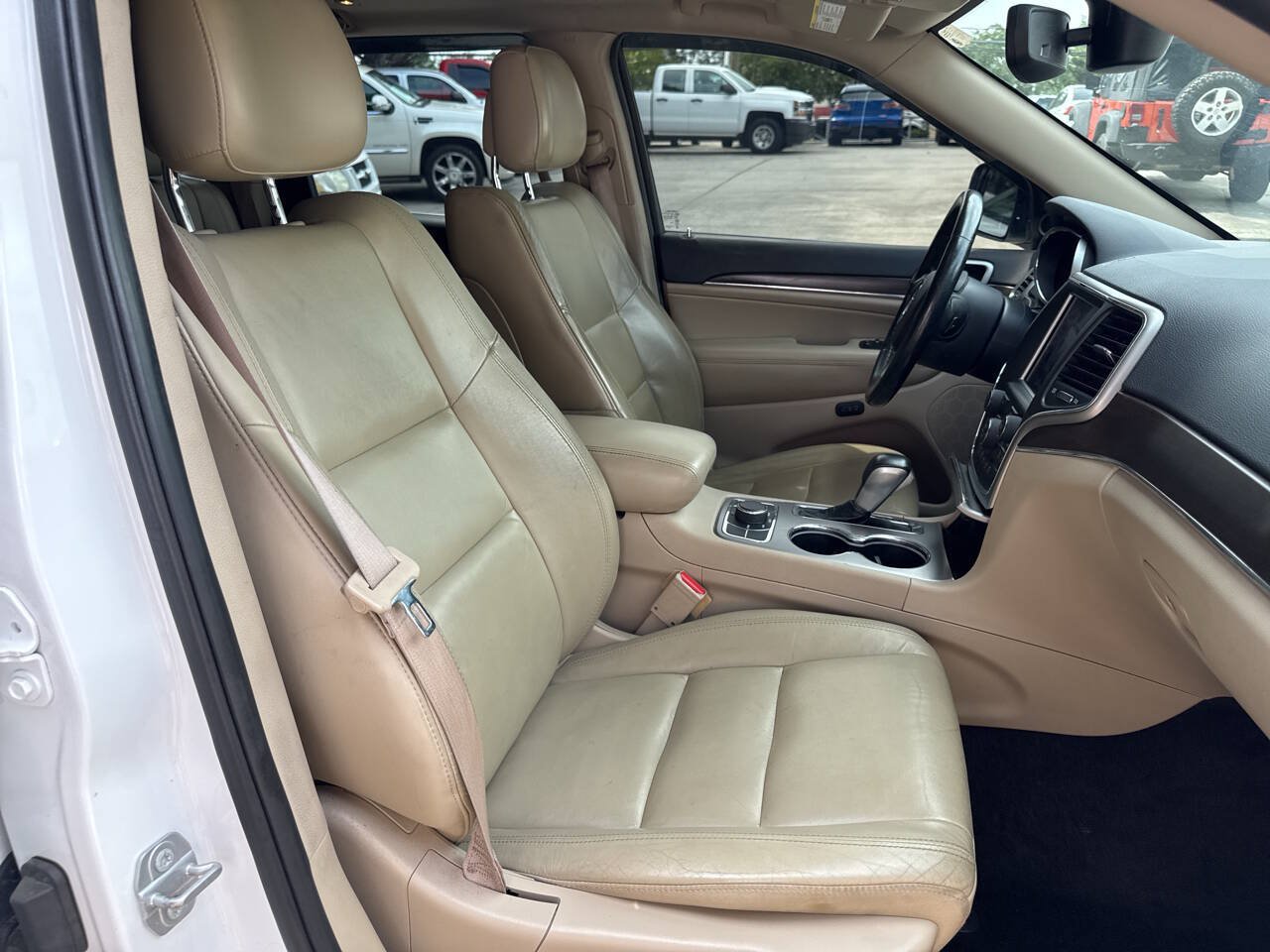Used 2018 Jeep Grand Cherokee Limited w/ Trailer Tow Group IV AWD/4WD image 15