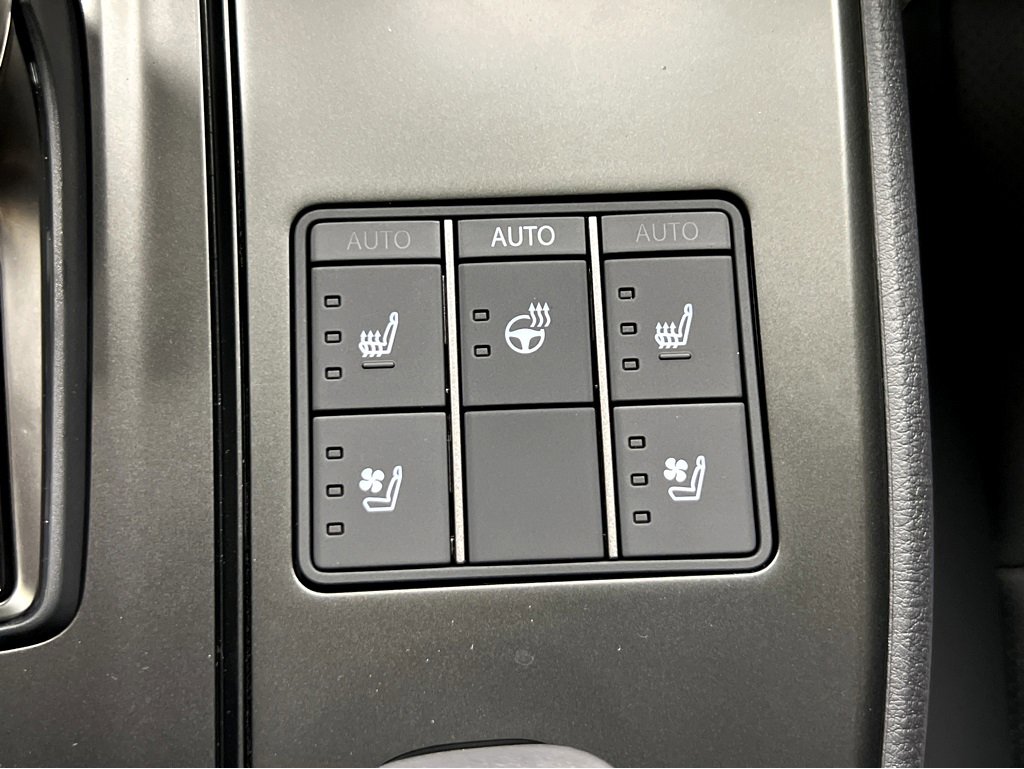 New 2025 Lexus UX 300h AWD image 35