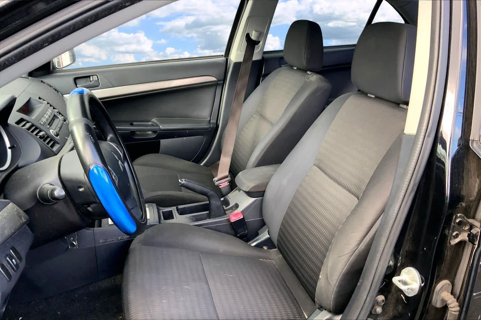 Used 2013 Mitsubishi Lancer ES FWD image 11