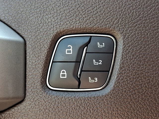 Used 2022 Ford F250 King Ranch image 25