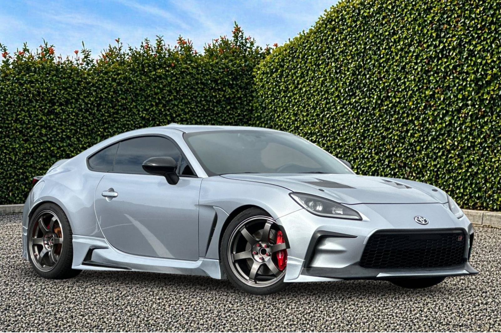 Used 2024 Toyota GR86 Premium RWD image 2