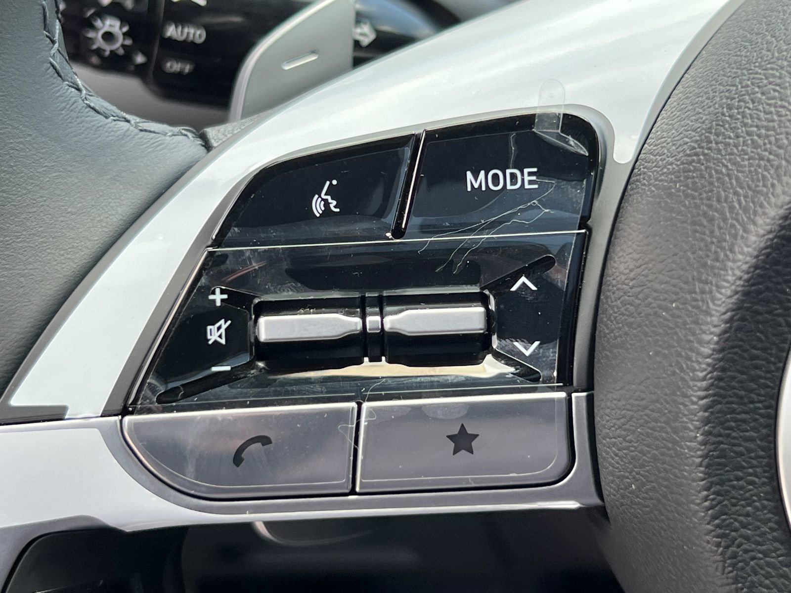 New 2024 Hyundai Santa Cruz Limited image 25