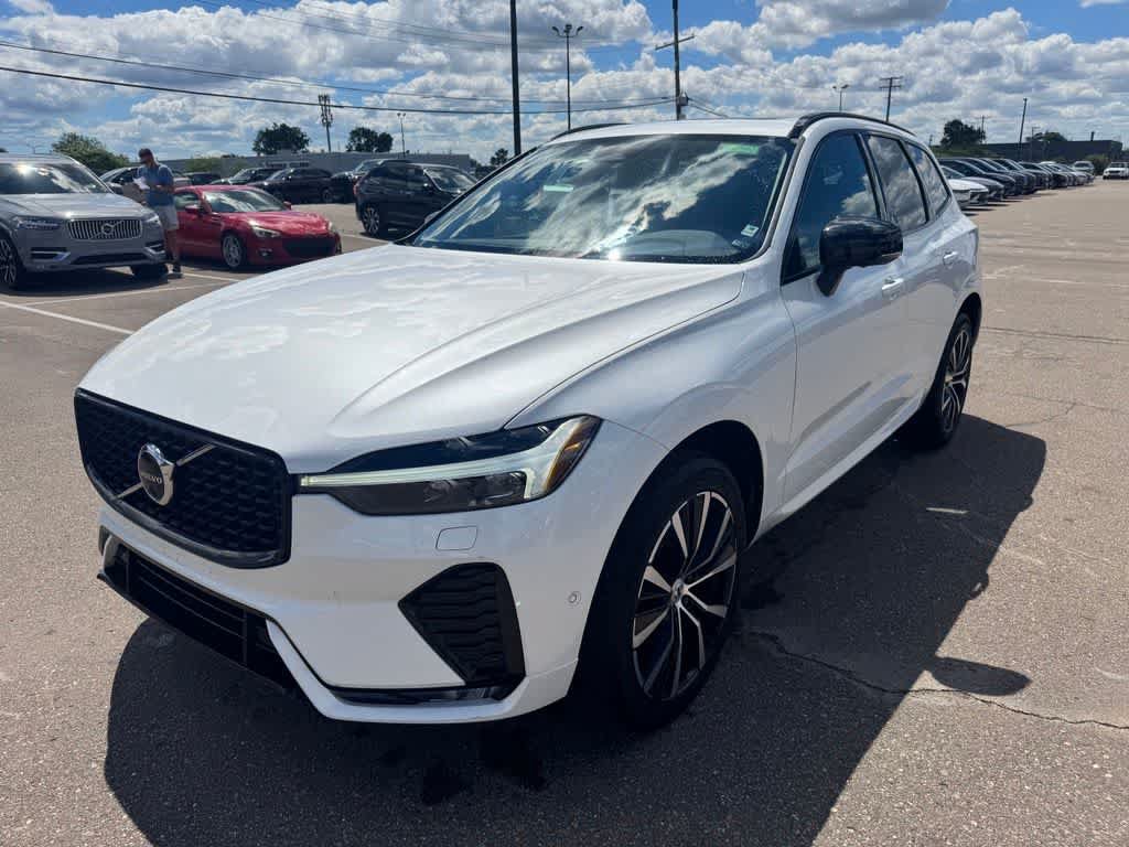 Used 2024 Volvo XC60 B5 Plus w/ Protection Package Premier
