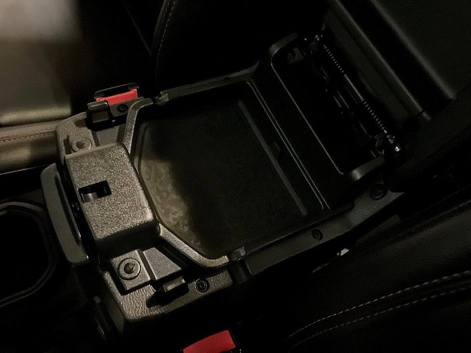 Used 2022 Jeep Gladiator Mojave w/ Cold Weather Group image 23