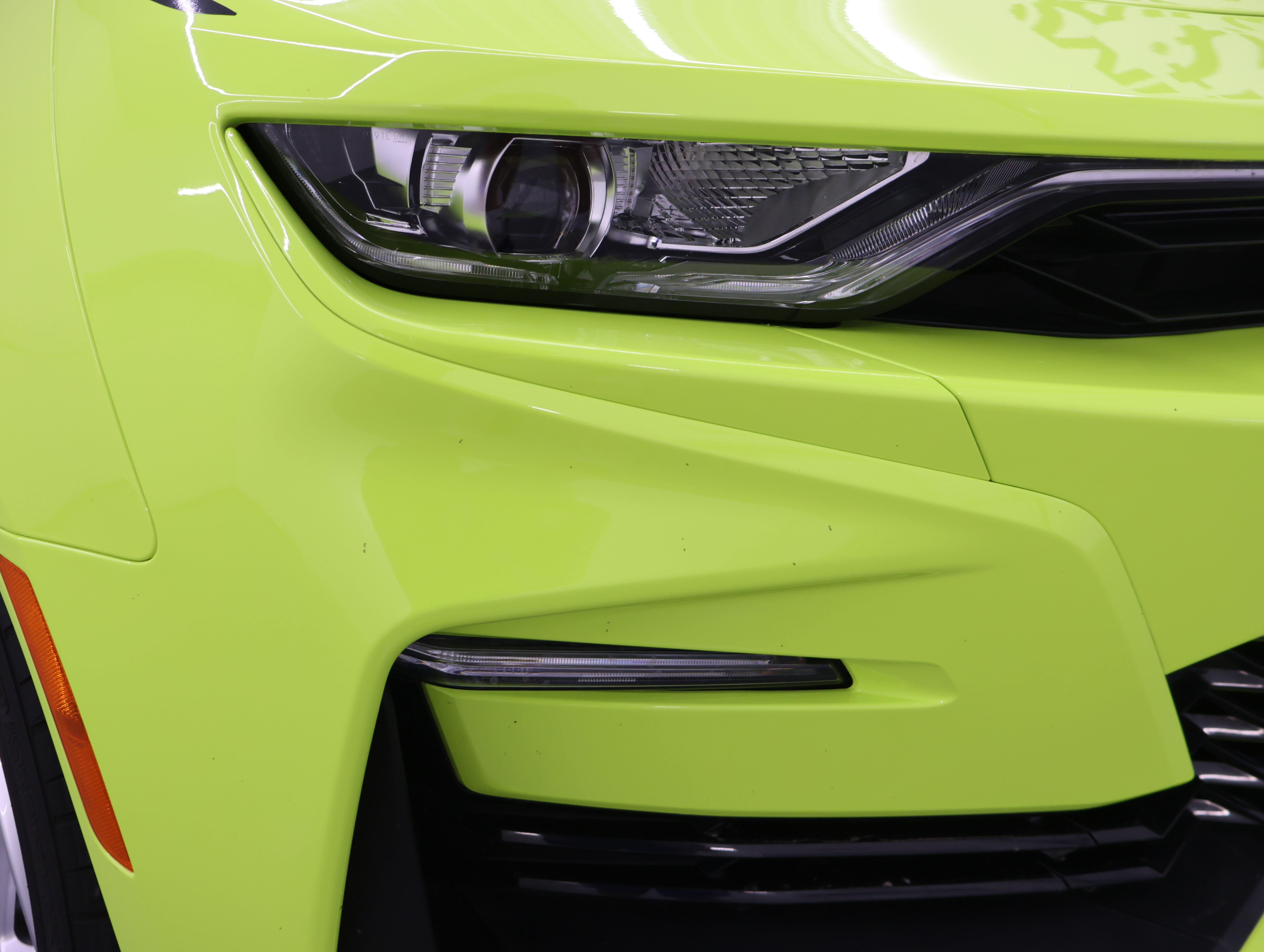 Used 2020 Chevrolet Camaro SS RWD image 21