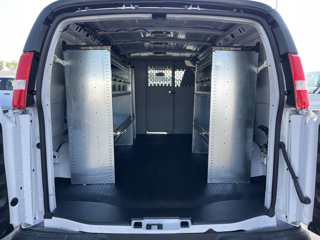 New 2025 Chevrolet Express 2500 w/ Driver Convenience Package RWD image 16