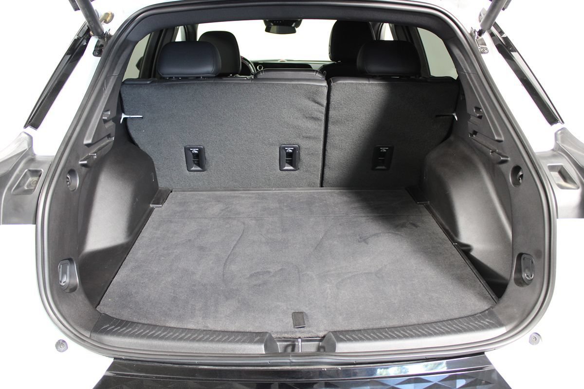 Used 2024 Chevrolet Equinox EV RS w/ Active Safety Package 3 AWD/4WD image 24
