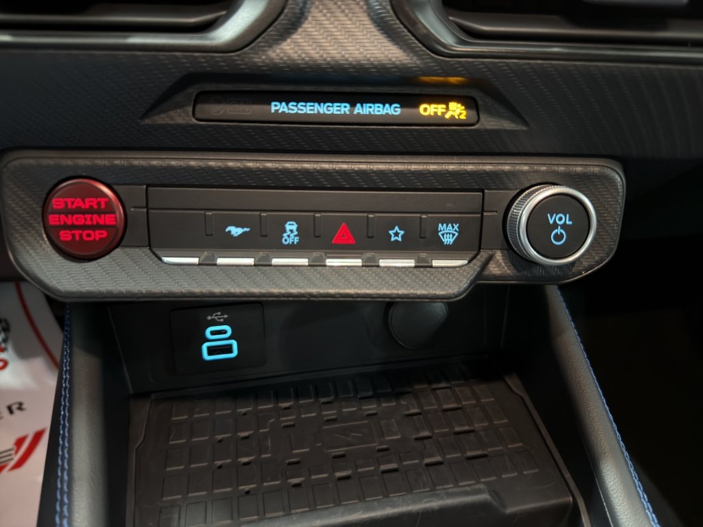 Used 2024 Ford Mustang Dark Horse RWD image 32