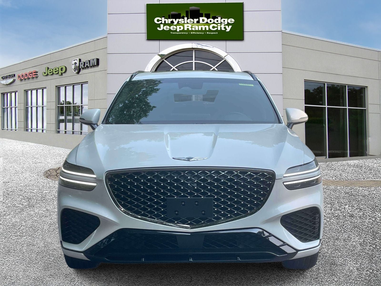 Used 2025 Genesis GV70 3.5T Sport w/ Sport Advanced Package AWD/4WD image 2