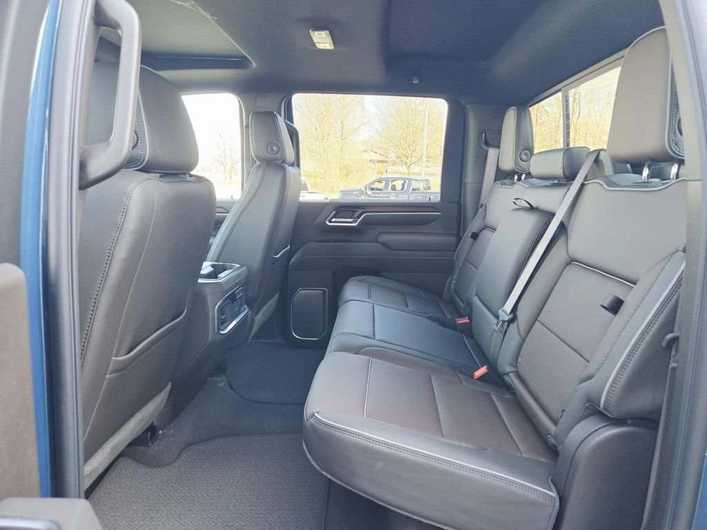 New 2026 GMC Sierra 2500 Denali w/ Denali Reserve Package image 13
