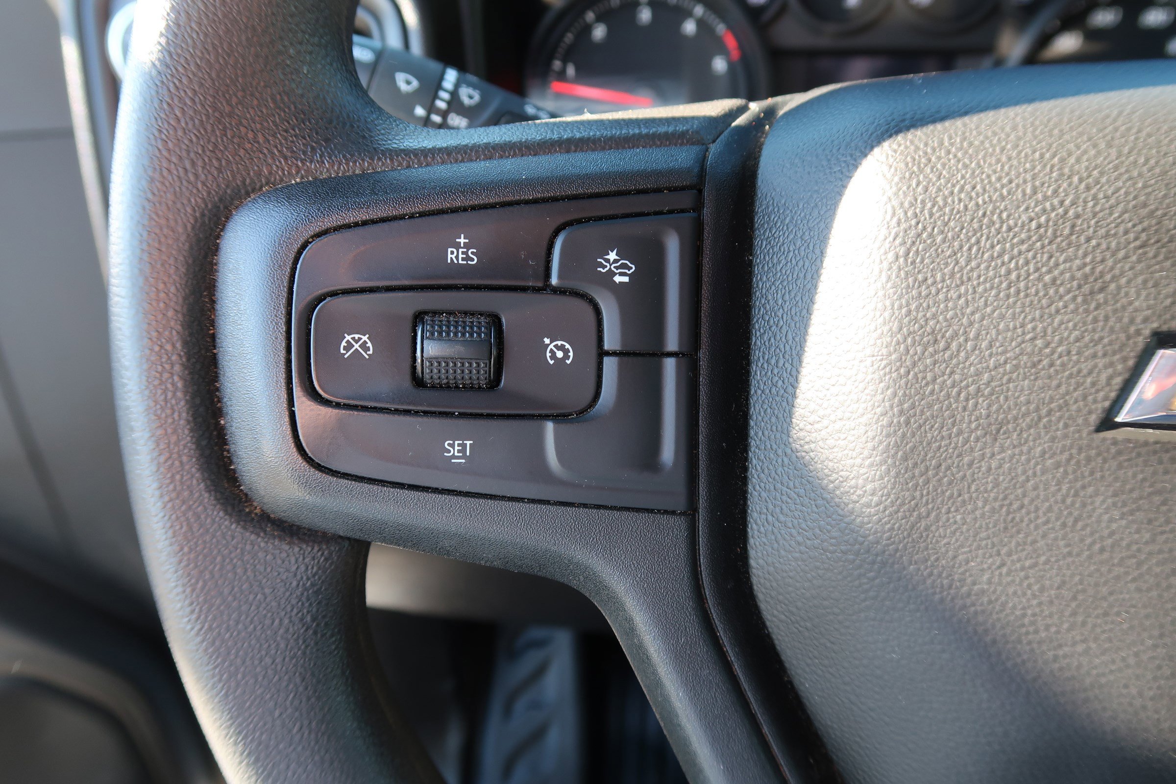 Used 2024 Chevrolet Silverado 3500 W/T image 23