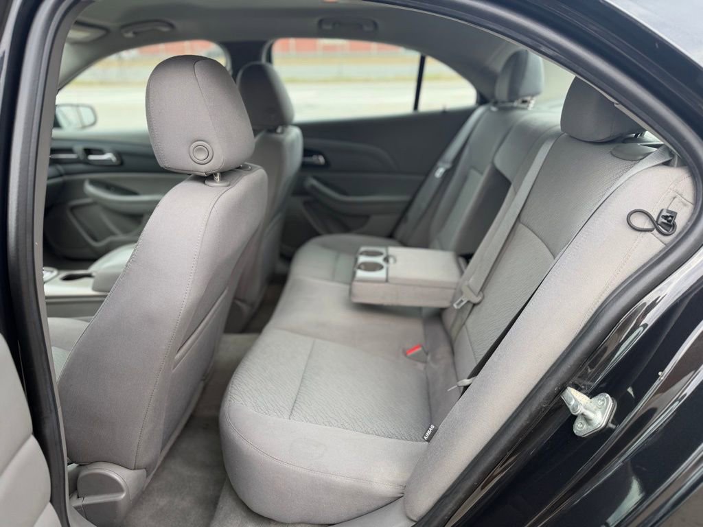 Used 2013 Chevrolet Malibu LS image 13