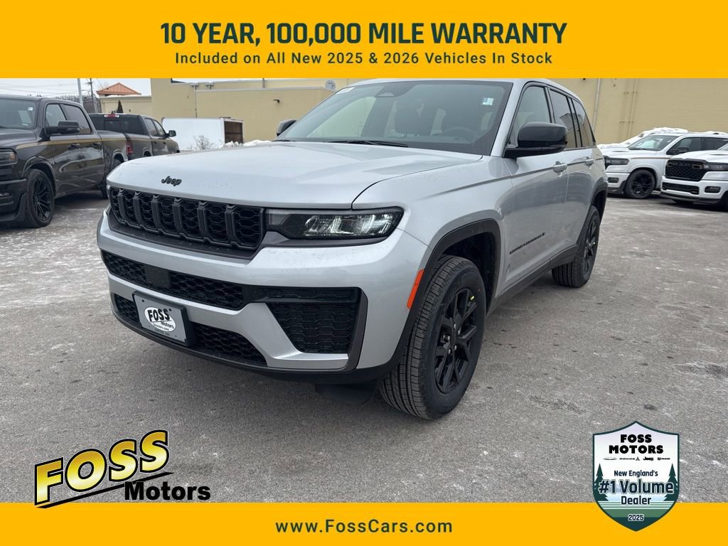 New 2026 Jeep Grand Cherokee Laredo image 1