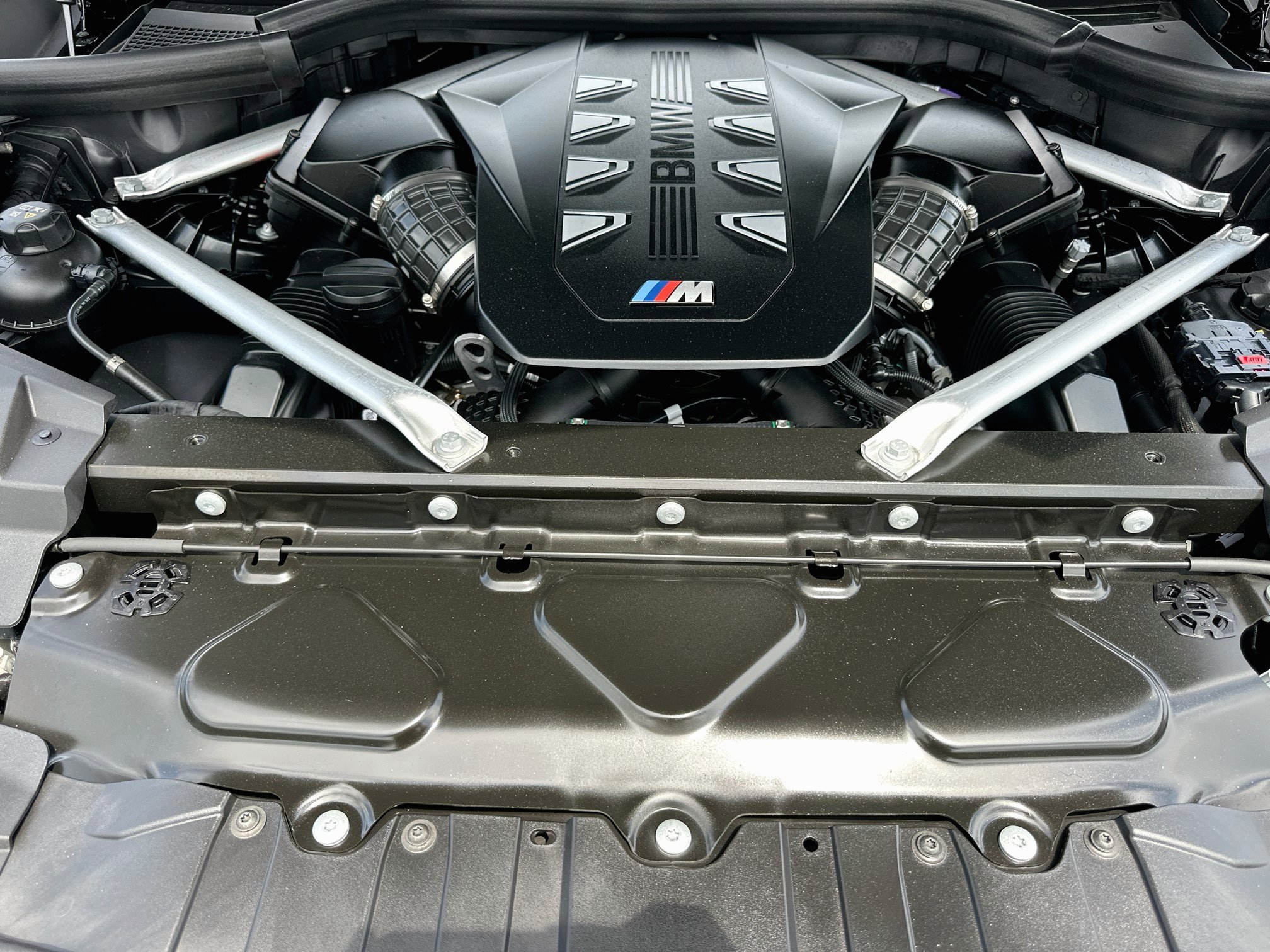 Used 2027 BMW X6 M60i AWD/4WD image 34