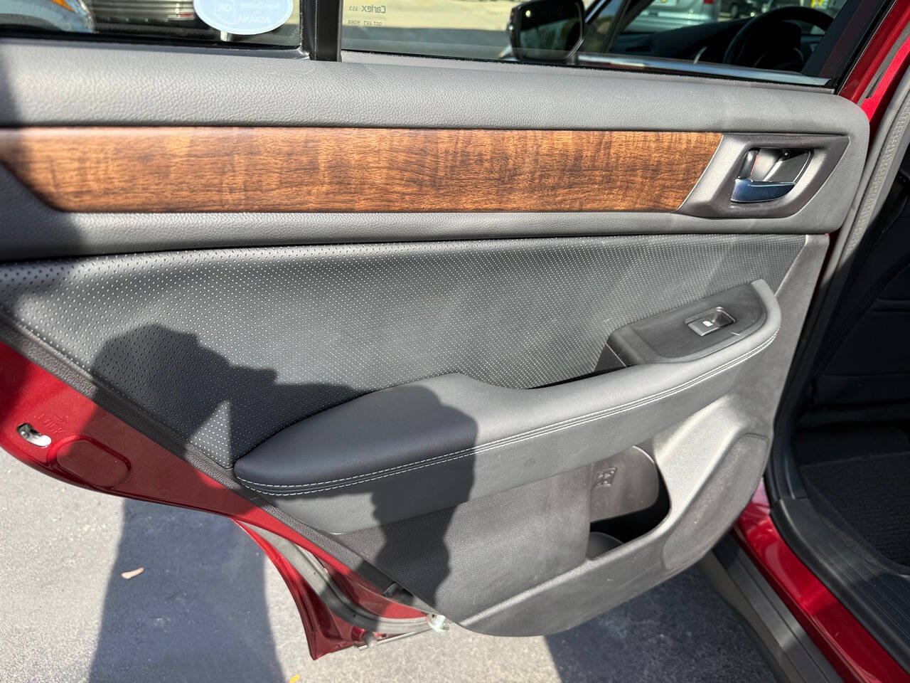 Used 2016 Subaru Outback 2.5i Limited AWD/4WD image 82