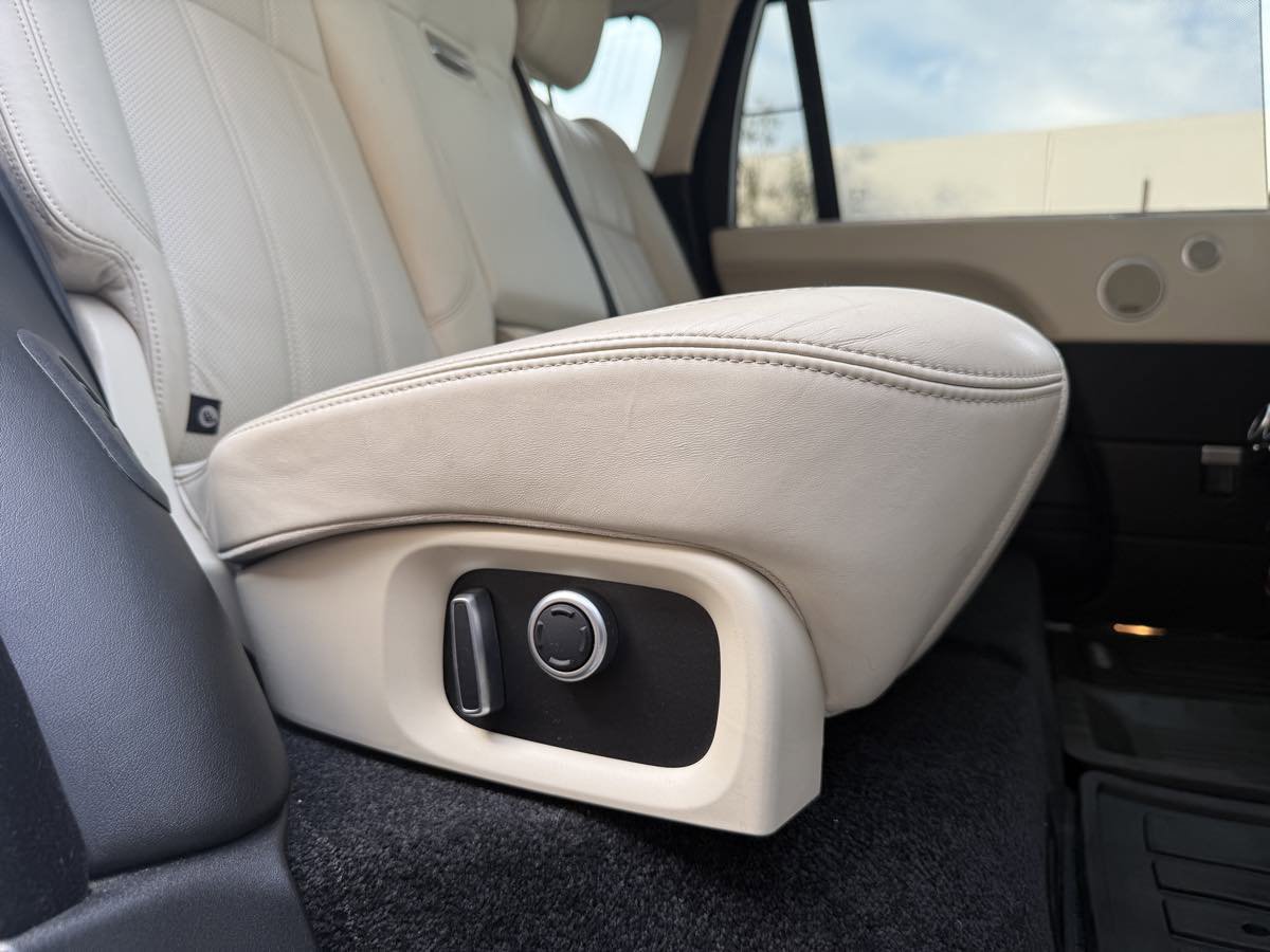 Used 2016 Land Rover Range Rover Long Wheelbase Supercharged image 88