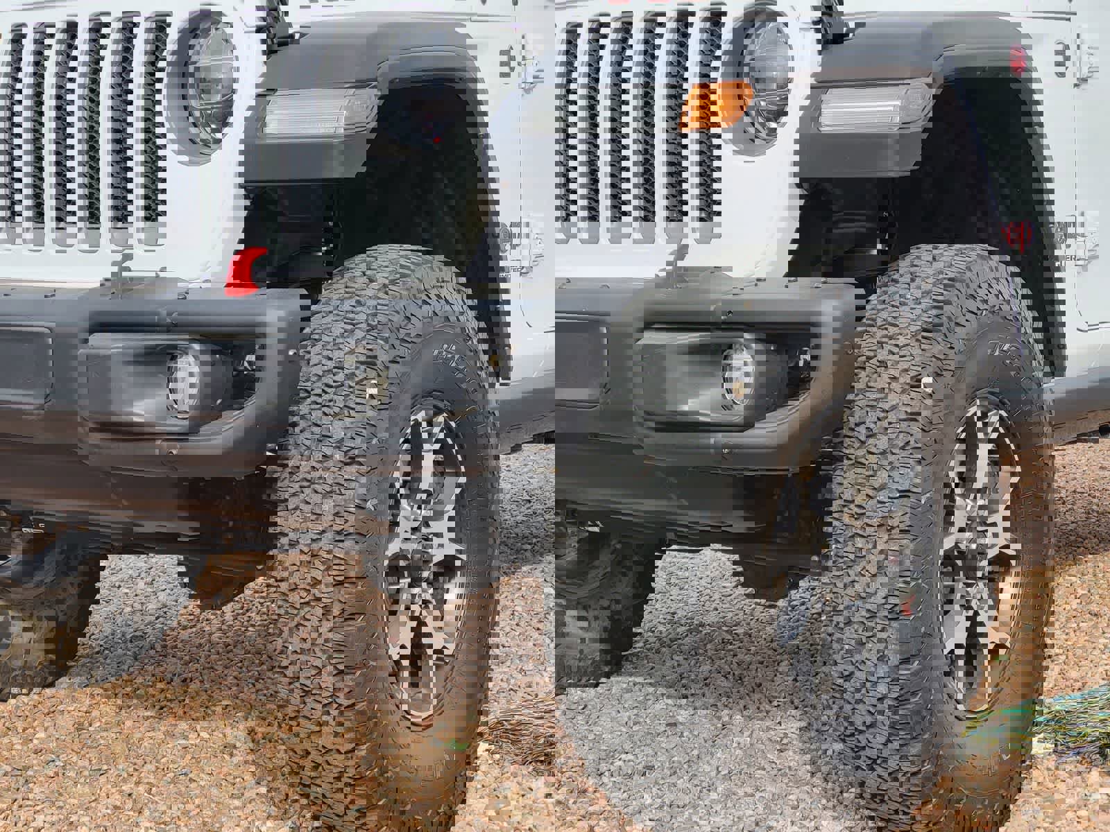 Used 2019 Jeep Wrangler Unlimited Rubicon w/ Steel Bumper Group image 7