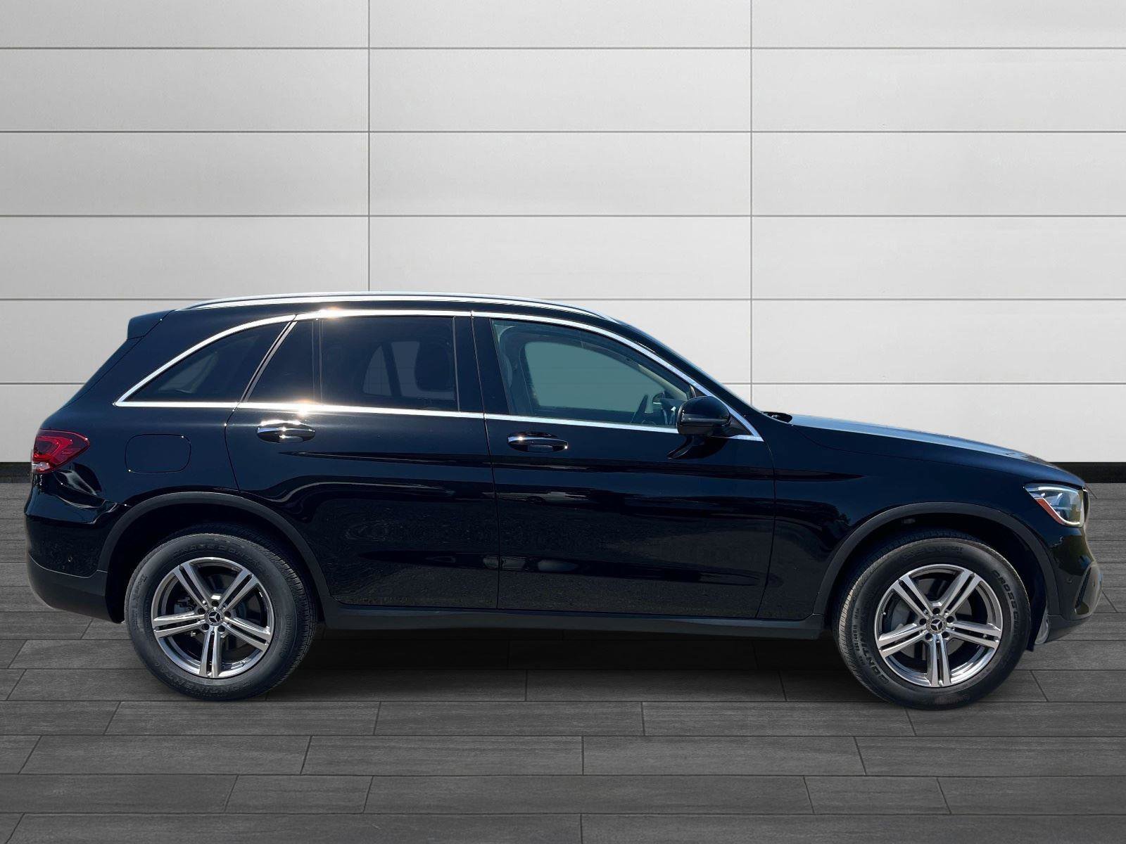 Certified 2021 Mercedes-Benz GLC 300 image 2
