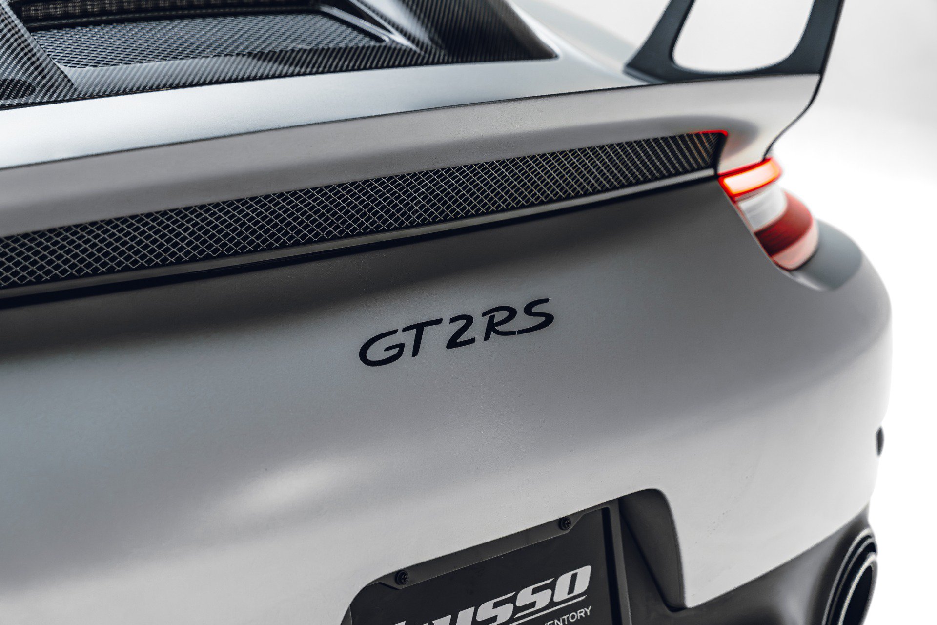 Used 2018 Porsche 911 GT2 RS RWD image 34