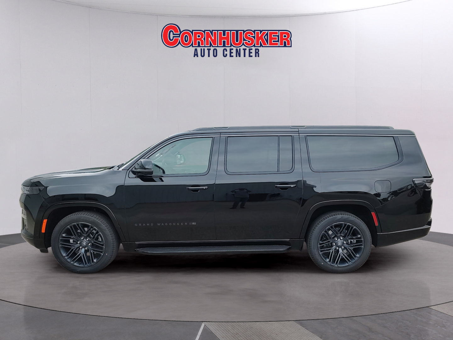 New 2026 Jeep Grand Wagoneer L 4WD image 4