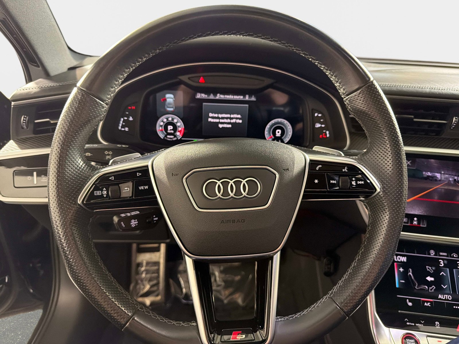 Used 2021 Audi S6 Prestige w/ Prestige Package image 45