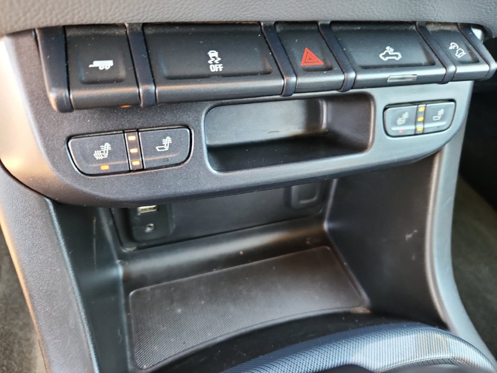Used 2017 Chevrolet Colorado Z71 AWD/4WD image 20