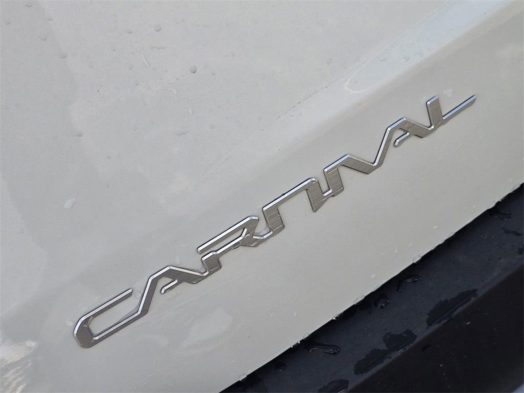 New 2026 Kia Carnival LXS image 8