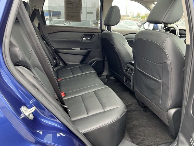 Used 2023 Nissan Rogue SL w/ SL Premium Package image 35