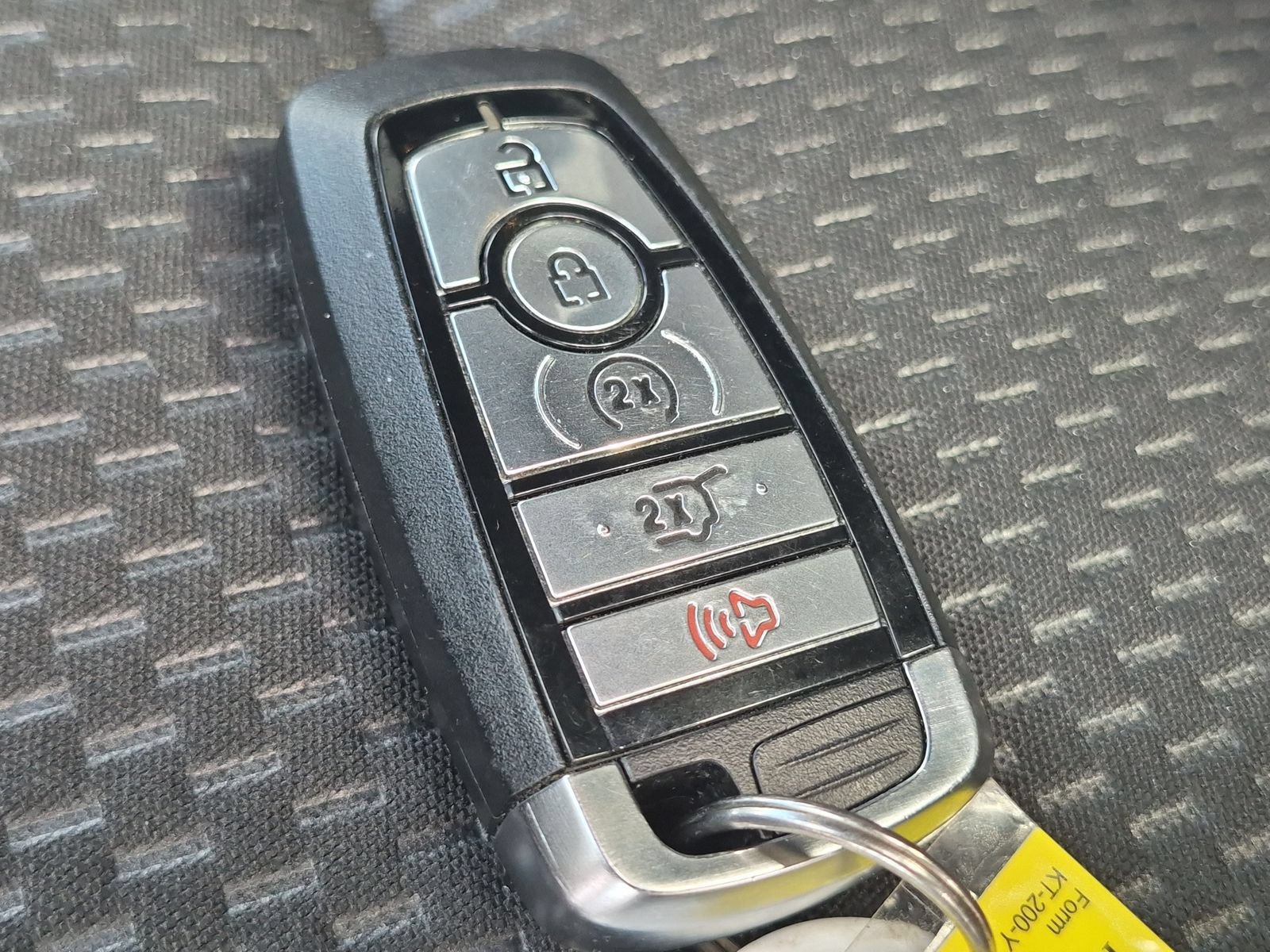 Used 2024 Ford Escape ST-Line w/ Tech Pack #1 AWD/4WD image 25