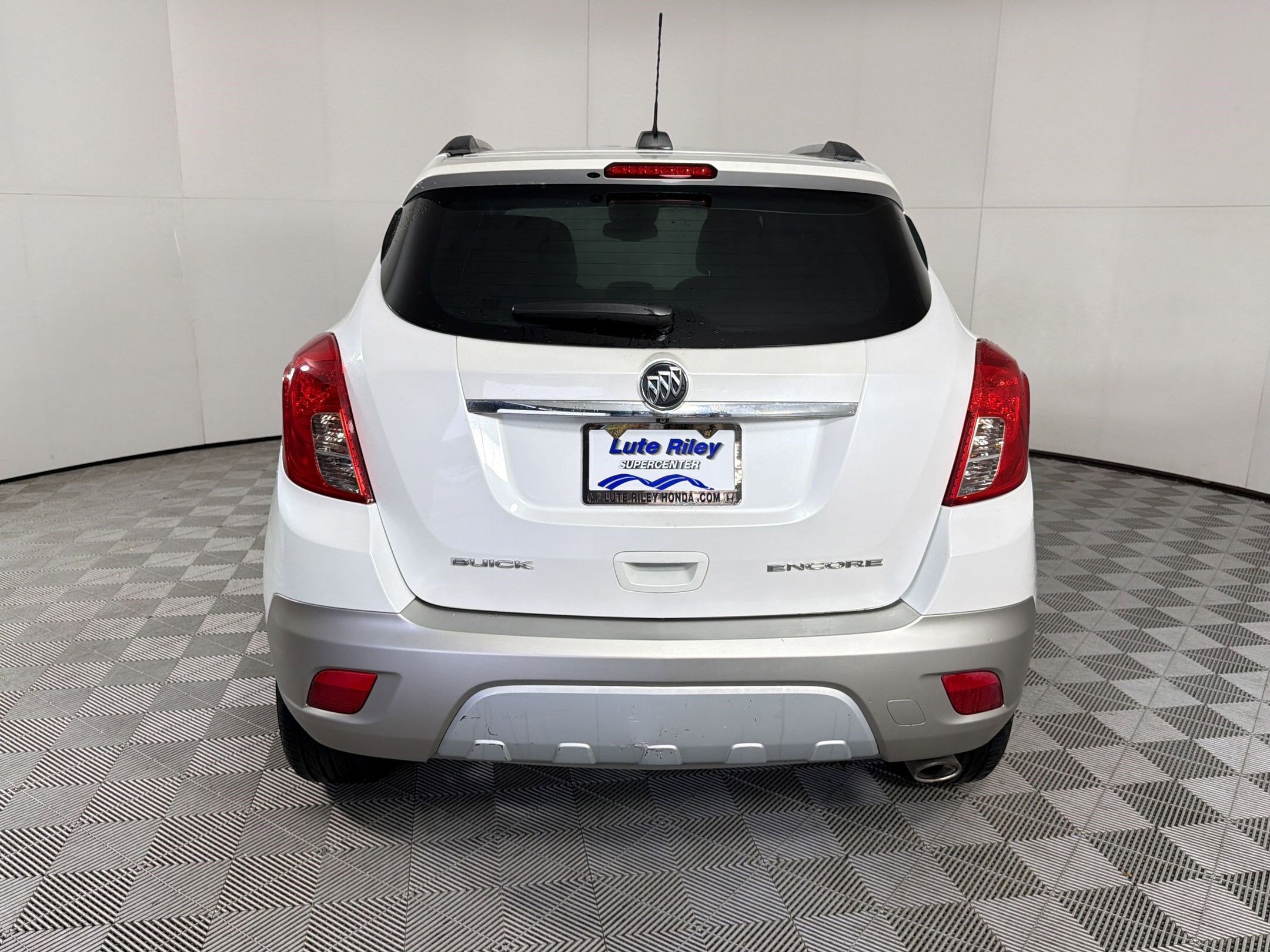 Used 2016 Buick Encore FWD image 10